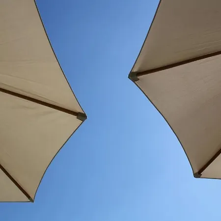 Vakantiehuis Natur'ailes, Le Hameau Du Quercy, Romantique, Campagne, Piscine Naturelle Frontenac (Lot)