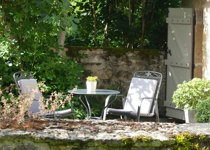 Natur'ailes, Le Hameau Du Quercy, Romantique, Campagne, Piscine Naturelle * Frontenac (Lot)