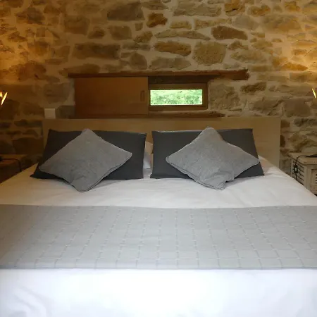 Casa de Férias Natur'ailes, Le Hameau Du Quercy, Romantique, Campagne, Piscine Naturelle Frontenac (Lot)