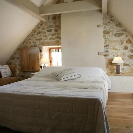 Natur'ailes, Le Hameau Du Quercy, Romantique, Campagne, Piscine Naturelle